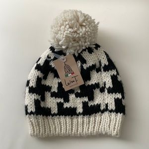 NWT Luisa T Pom Pom Hat / Beanie / Italy